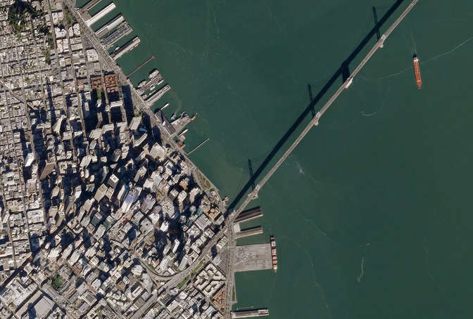 Zobrazowanie satelitarne Zatoki San Francisco, wykonane 27.12.2016r. przez Terra Bella