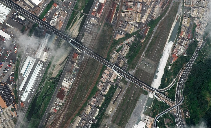 Most w Genui na zdjęciach satelitarnych - 08.07.2018